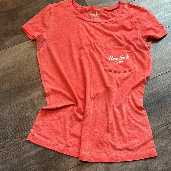 2 American Eagle tee shirts - Picture 5 of 6